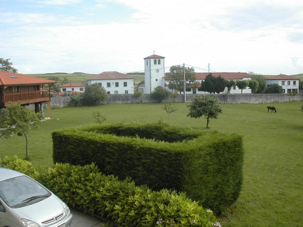 Hotel Hontoria Kültér fotó